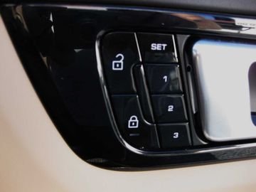 Porsche Cayenne - 7