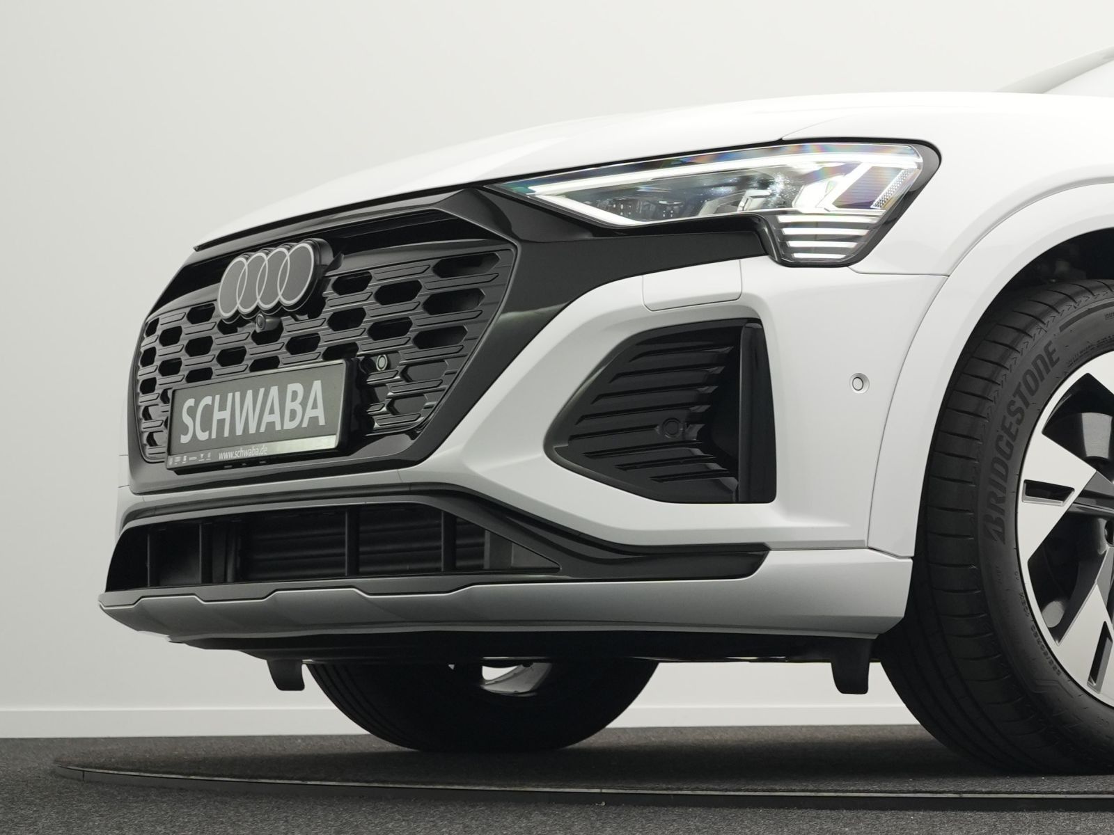 Audi Q8 e-tron - Bild 43