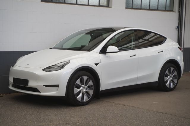 Tesla Model Y Long Range AWD *AHK*Matrix-LED*