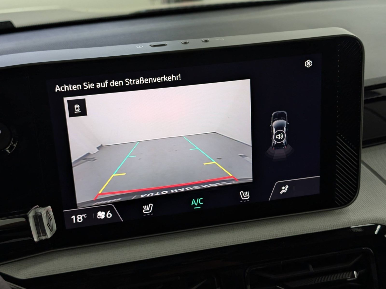 RENAULT R 4  E-Tech Evolution 150 Comfort Range – Bild 22