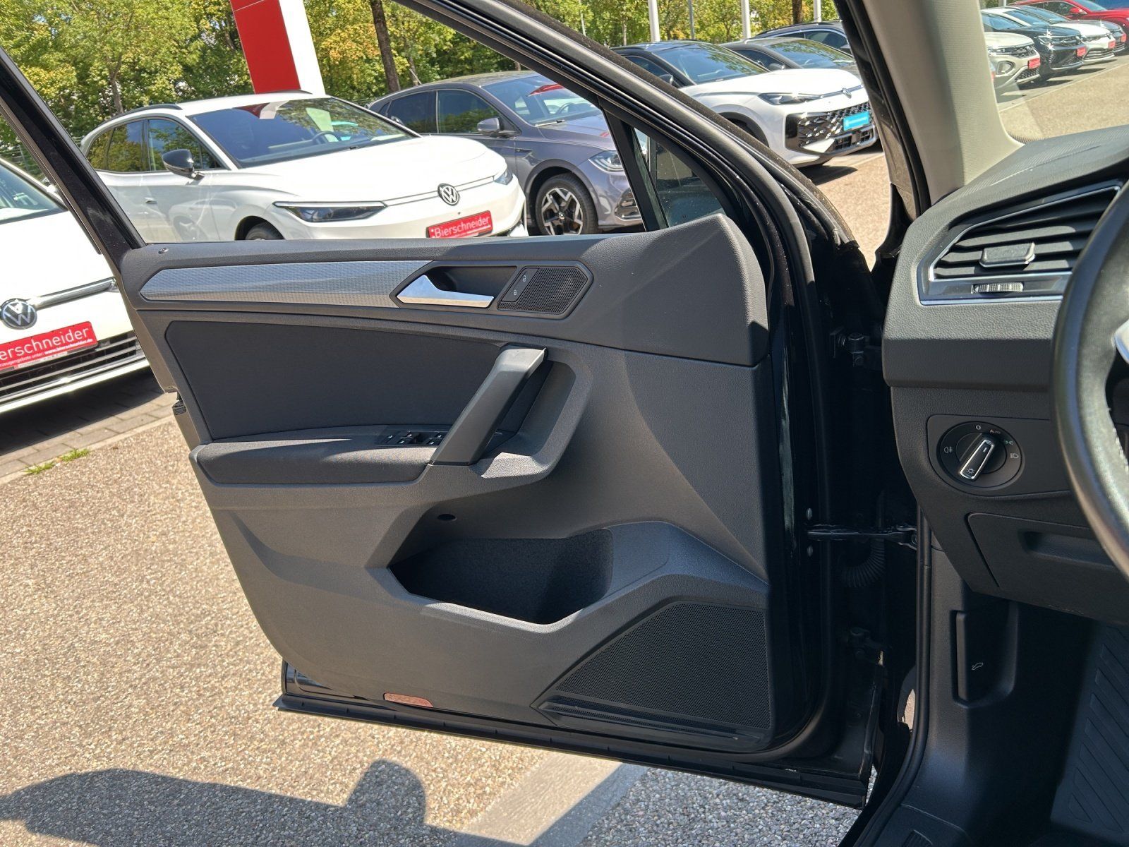 Volkswagen Tiguan - Bild 15