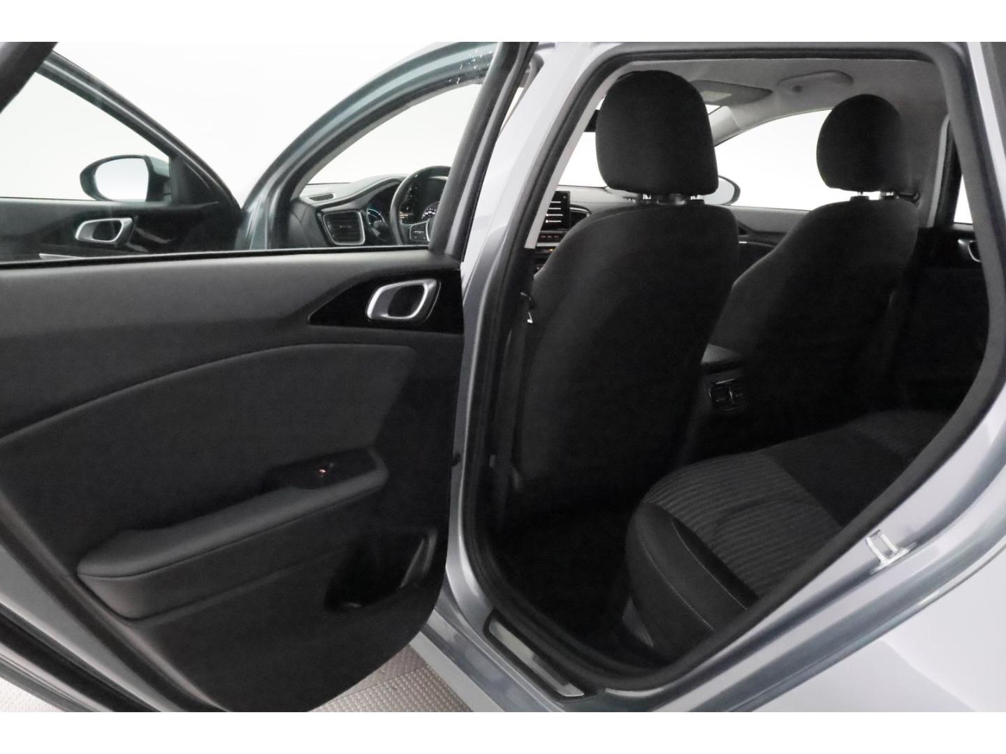 Kia Ceed_sw 1.6T-GDI Aut.Vision+LED+VIRTUAL+KAMERA