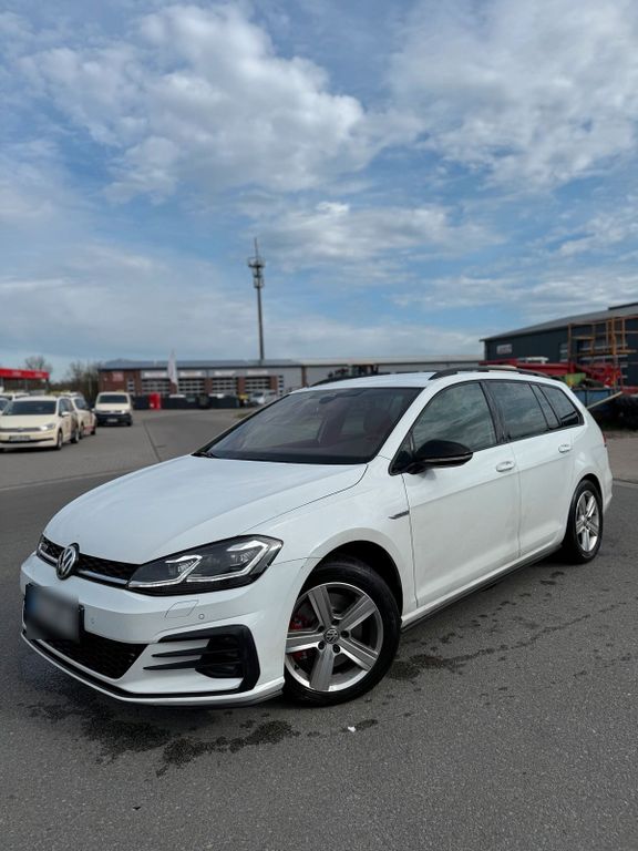 Image of Volkswagen Golf