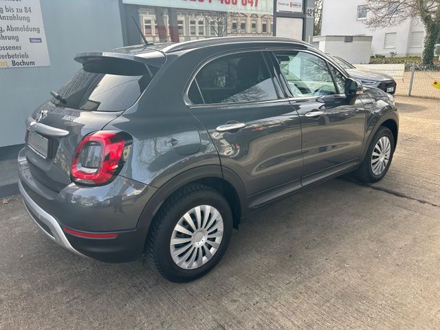 Fahrzeugabbildung Fiat 500X Cross Autom+Navi+CarPlay+Kamera+SHZ+PDC+LM