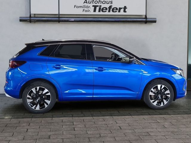 Grandland Plug-in-Hybrid 1.6 DI Automatik Ultima