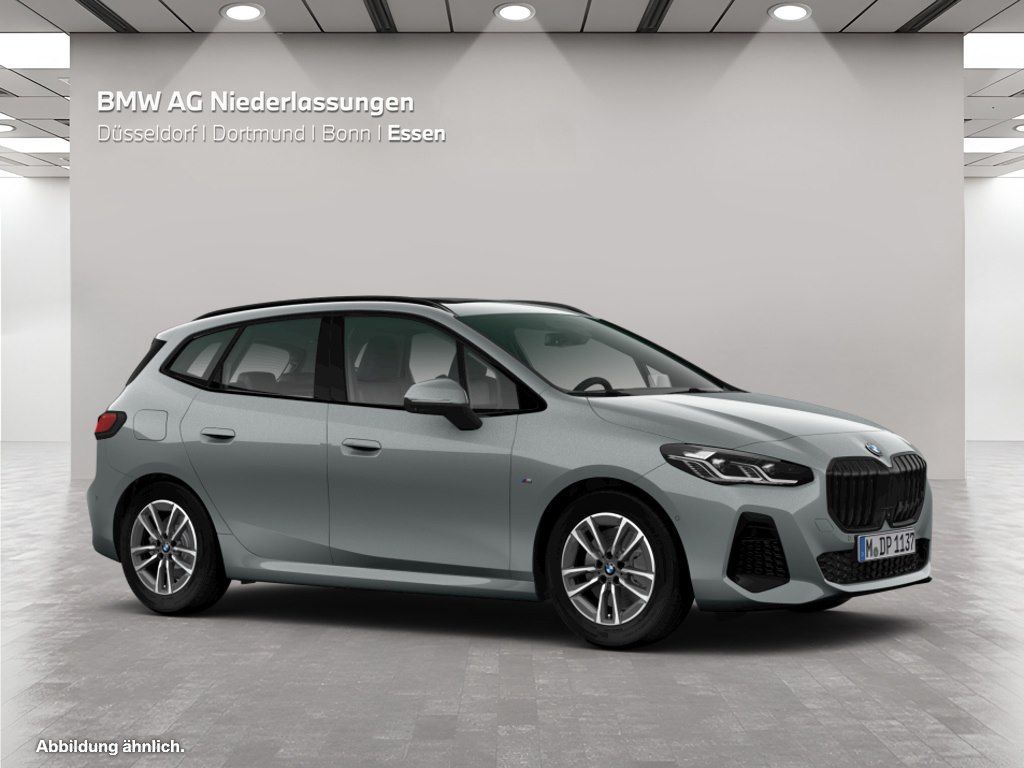 BMW 223 Active Tourer - Bild 12