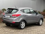 Hyundai ix35 1.6 GDi Style blue 2WD*Leder*Navi*AHK - Hyundai ix35: 1.6