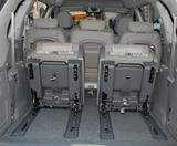 Kia Carnival 2.9 CRDi EX, Platzwunder, Top gepflegt - Kia Carnival: Kleinbus