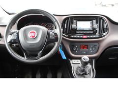 Fahrzeugabbildung Fiat Doblo Trekking