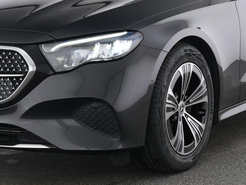 Mercedes-Benz E 220 d T AVANTGARDE Advanced+AHK+Kamera+MY2026!
