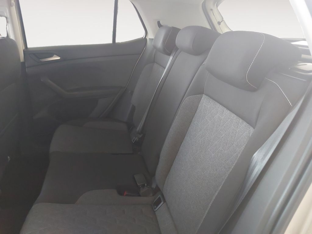 Fahrzeugabbildung Volkswagen T-Cross 1.0 TSI Move AHZV Navi