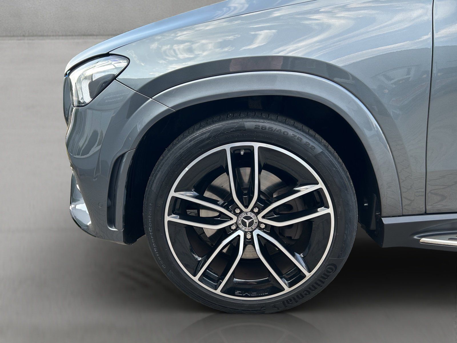 Fahrzeugabbildung Mercedes-Benz GLE 450 AMG Pano DISTRO Memo AIRMATIC Night 360°