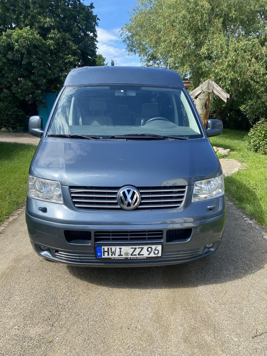 Volkswagen T5 lang, Mittelhochdach, LPG, Motor nur 25.000km