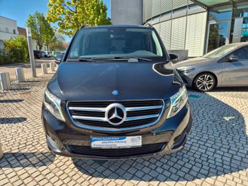 Mercedes V 250 - 2