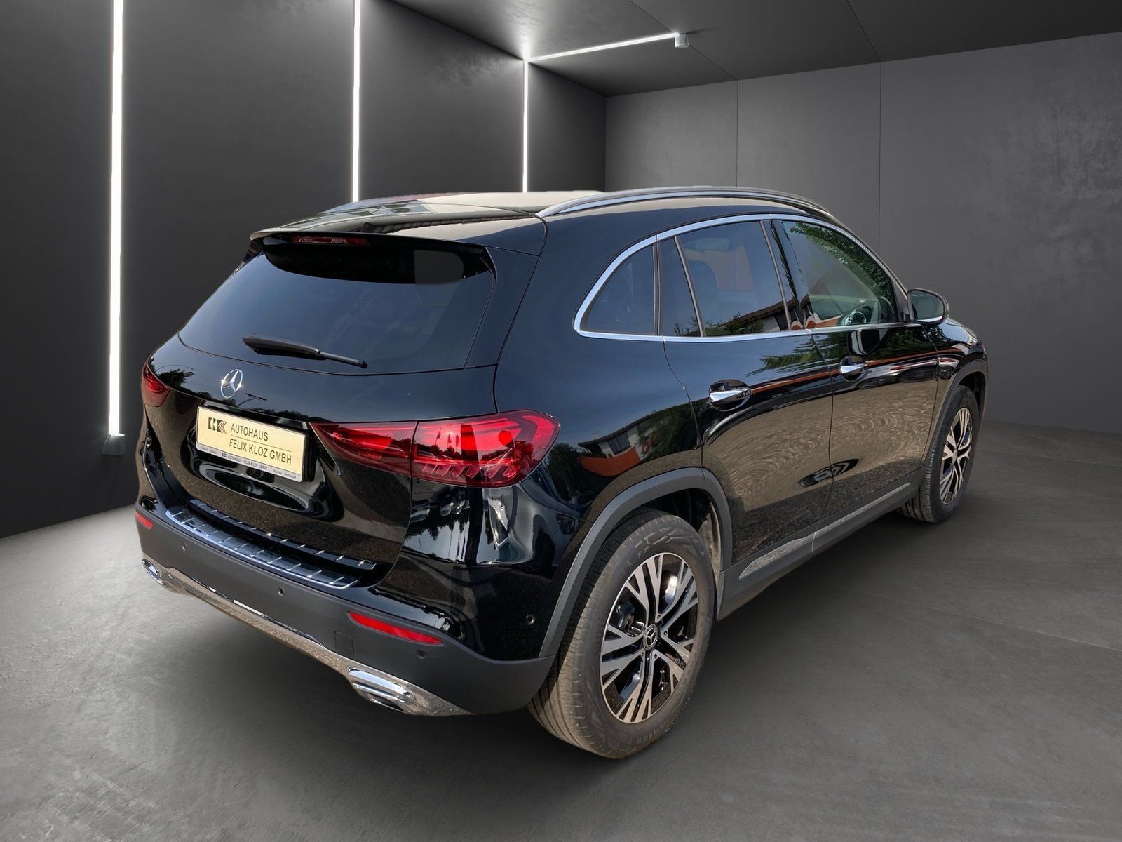 Fahrzeugabbildung Mercedes-Benz GLA 220 d 4M Progressive*AHK*Burme*Distro*MBeam*
