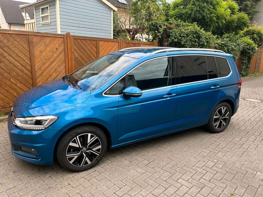Image of Volkswagen Touran