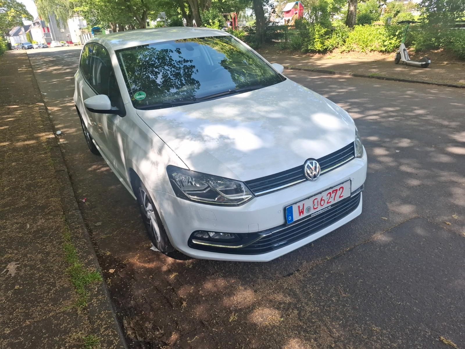 Volkswagen Polo V Sound BMT/Start-Stopp TÜV NEU SCHECKHEFT