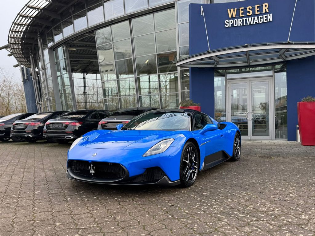 Maserati MC20