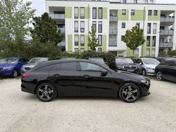 Mercedes CLA 200 Shooting Brake - 6