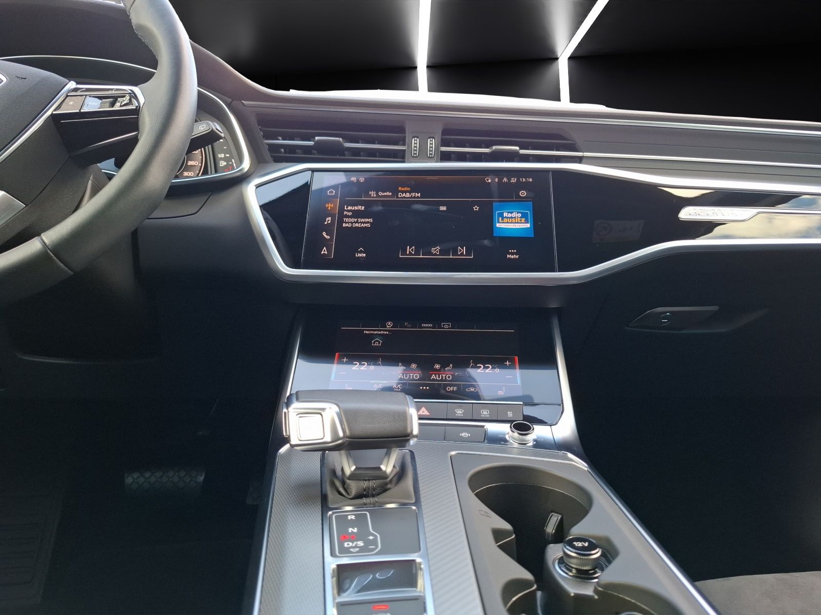 Fahrzeugabbildung Audi A6 Avant 55 TFSI sport quattro STH Matrix Luft A