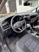 Volkswagen VW Touran "Schwenksitz" 7-Sitzer Highline - Behindertengerechte Volkswagen Touran