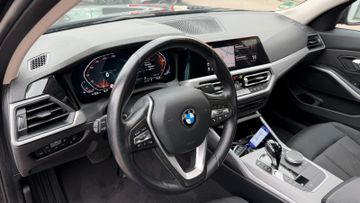 BMW 318 - 12