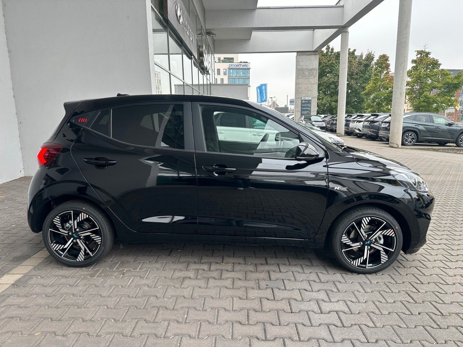 Fahrzeugabbildung Hyundai i10 1.0 N Line Kamera,Navi,SHZ,Klimaaut.,PDC,LM
