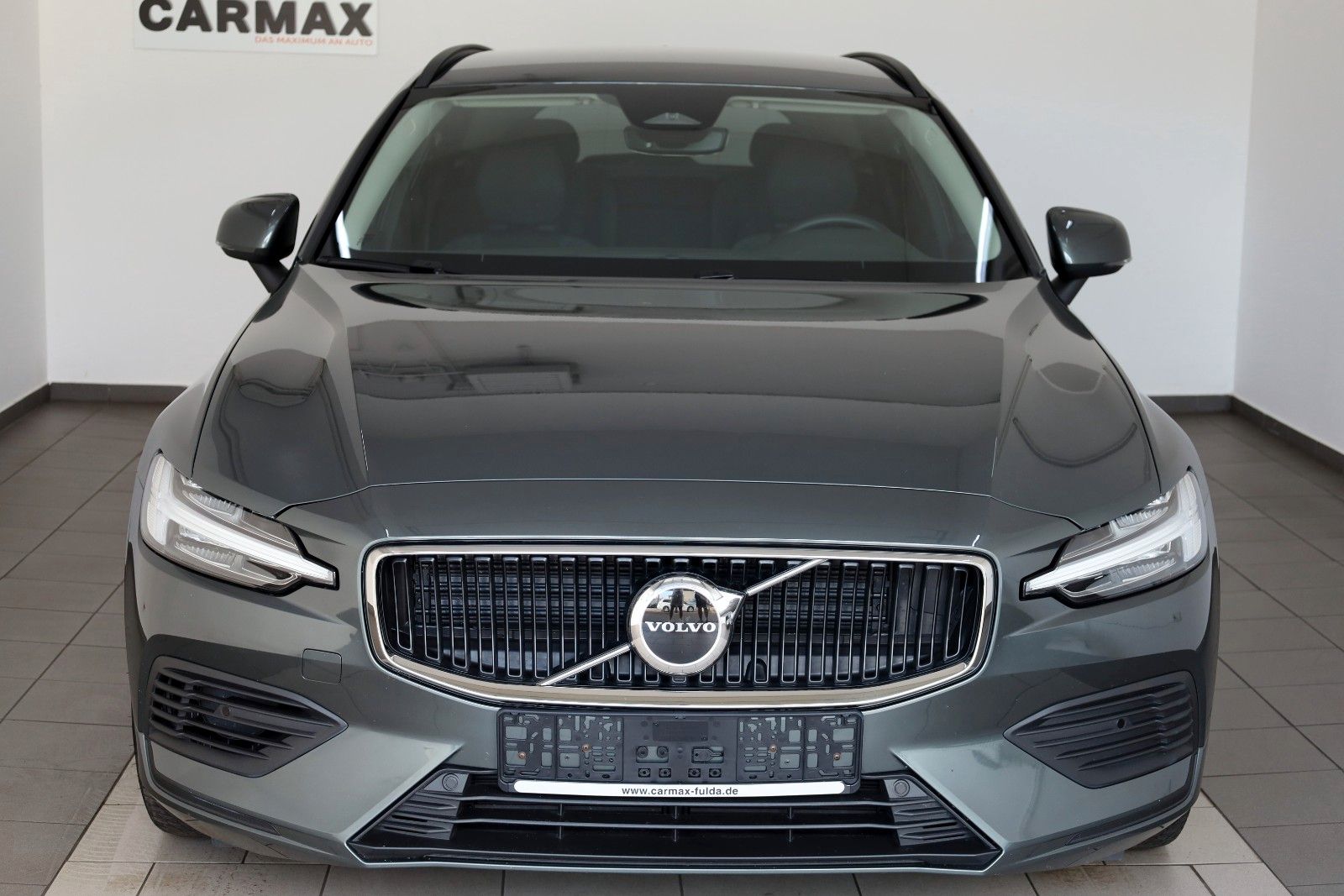Fahrzeugabbildung Volvo V60 Core T6 Recharge AWD, Navi,Standhz.,AHK e+WR