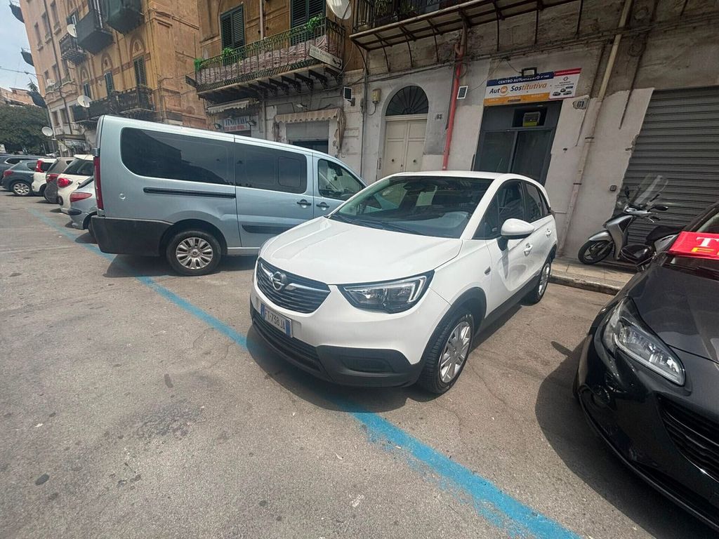 Image of Opel Crossland (X)