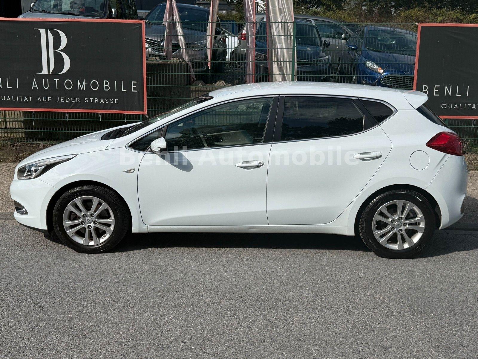 Kia cee'd / Ceed Dream Team/NAVI/SHZ/KAMERA/TMP/LED/