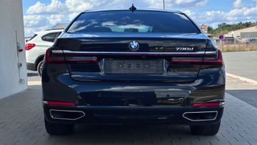 BMW 730 - 7
