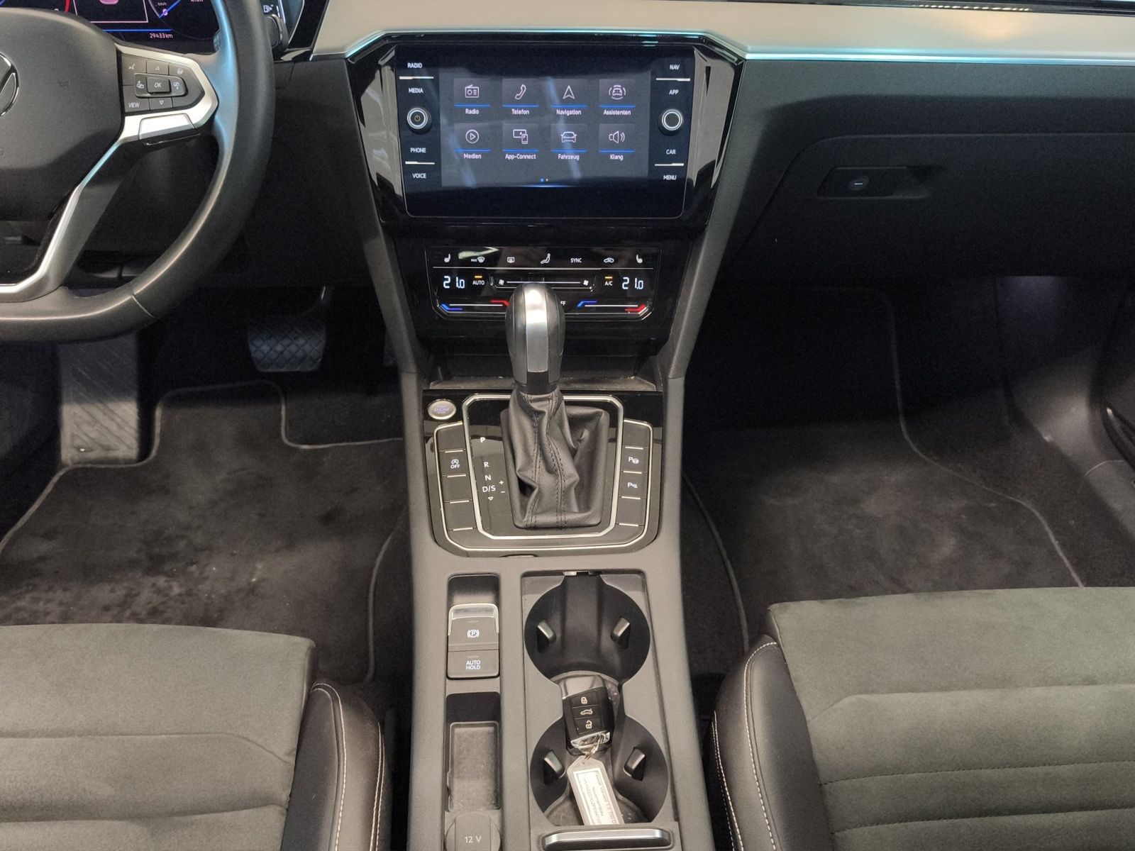 Volkswagen Passat Variant - Bild 13