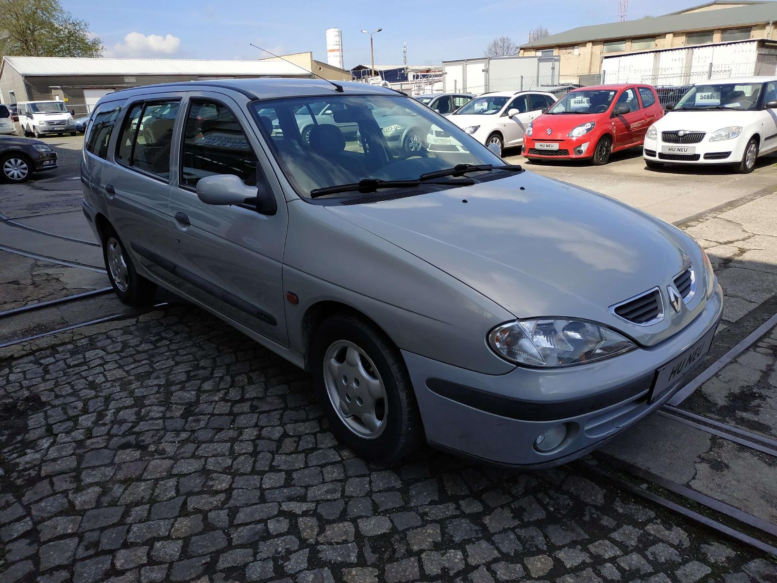 Megane Grandtour 1.4/ TÜV NEU/ Klima/ ALU – Bild 4