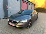Volvo V40 Linje Svart+Kamera+LED+Tempomat+Start-Stop - Volvo V40 Linje-Svart