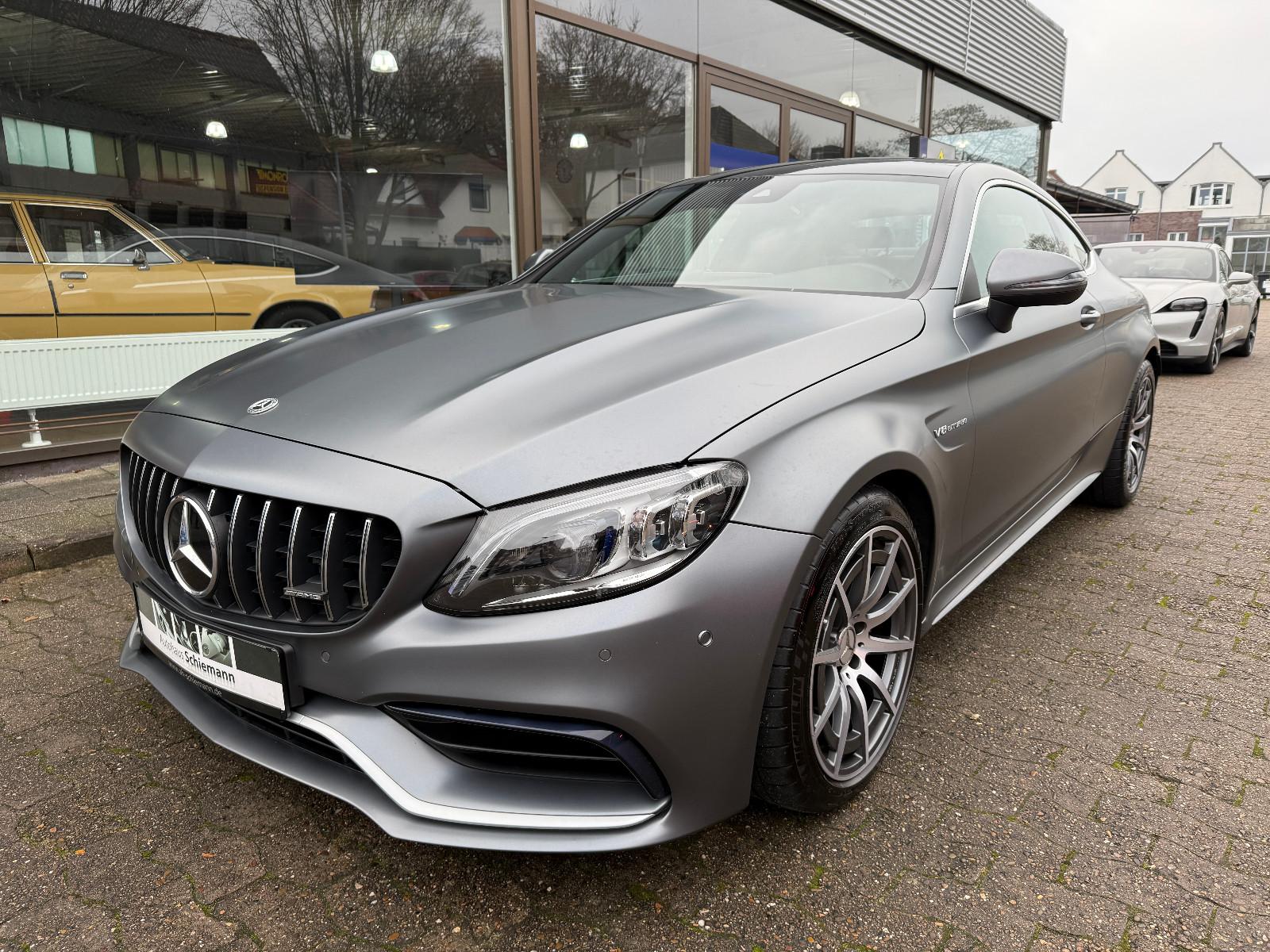 Mercedes-Benz C 63 AMG Coupe DRIVERS-PACK/MULTIBEAM/PANO/2.HD.
