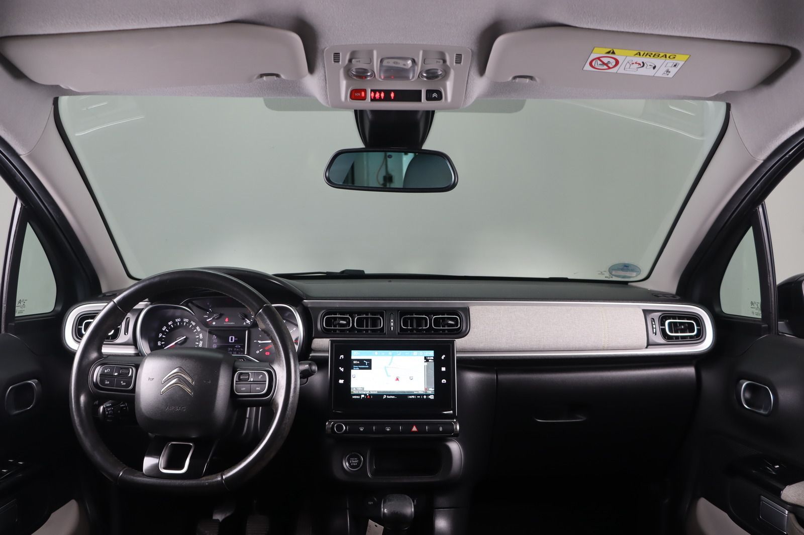 Fahrzeugabbildung Citroën C3 * LED * Navi * Keyless * 8-fach