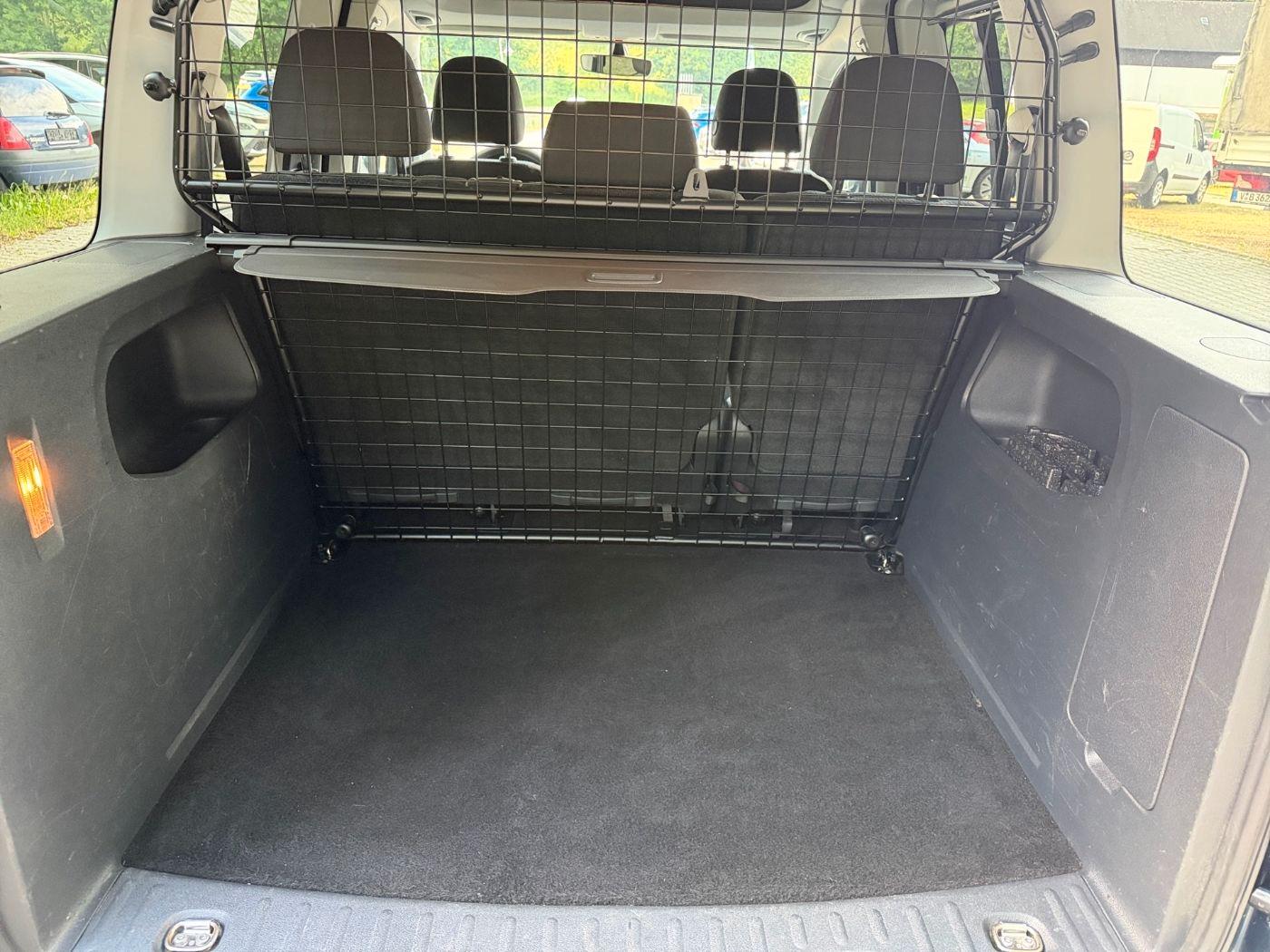 Volkswagen Caddy PKW Trendline 1,0 TSI BMT Klima PDC SHZ
