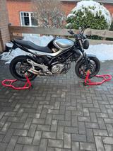 Suzuki Gladius SFV 650 A - SUZUKI GLADIUS SFV 650