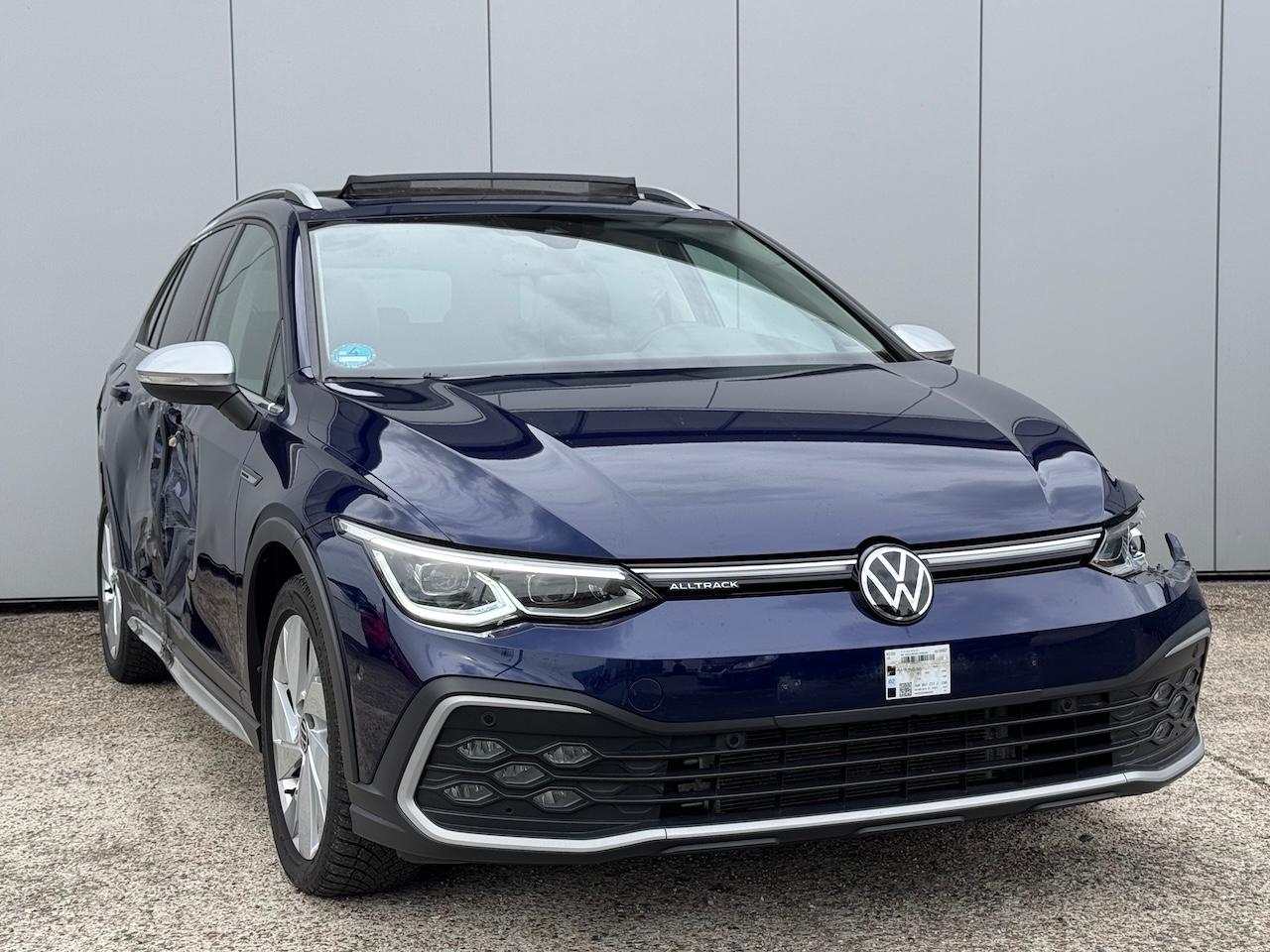 Volkswagen Golf 2.0TDI Variant Alltrack 4Motion *PANORAMA*