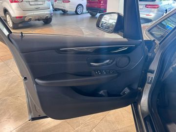 BMW 220 - 12