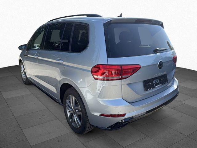 Fahrzeugabbildung Volkswagen Touran R-LINE BLACK STYLE 1,5 TSI DSG 7-SITZER E