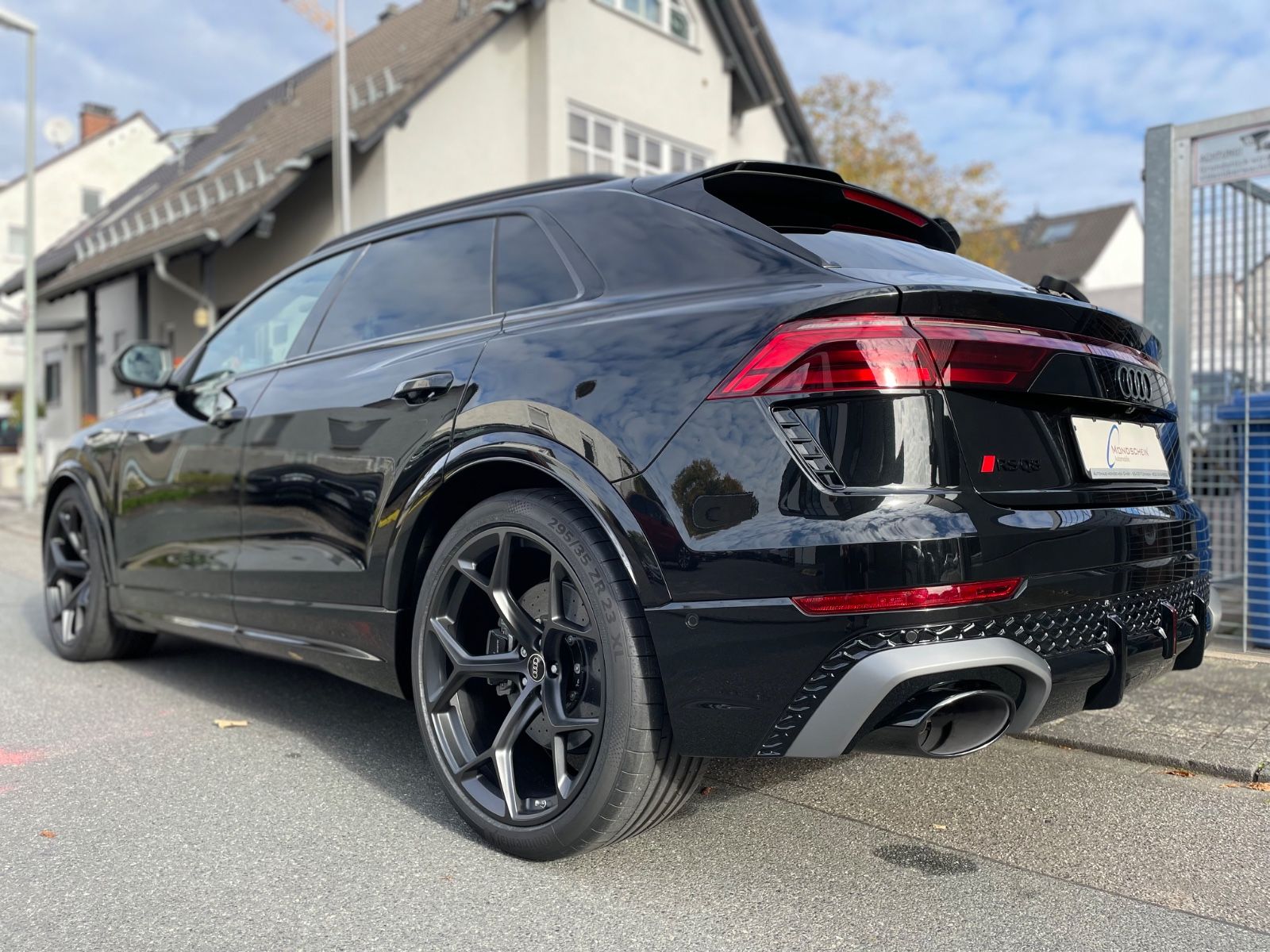Fahrzeugabbildung Audi RSQ8 Performance Facelift |Keramik|305|Designpak