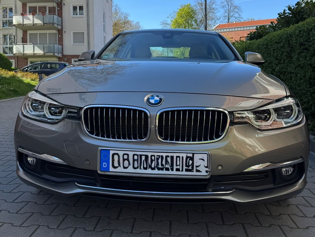 Image of BMW 320