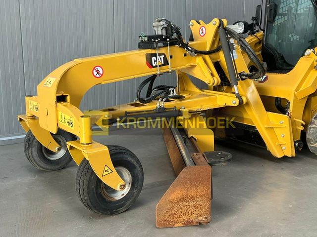 CAT Caterpillar Grader Cobra 2700 HD Anbaugrader fur