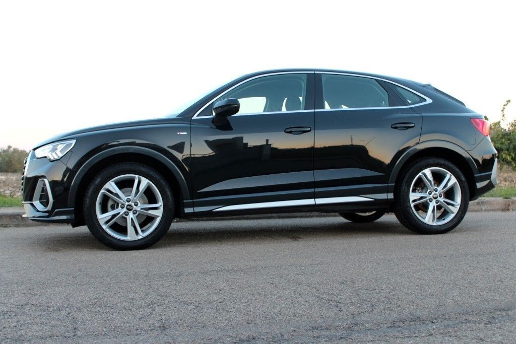 Audi AUDI Q3 SPB 2.0 TDI 150 CV s-tronic S-Line *Matr imagem 2