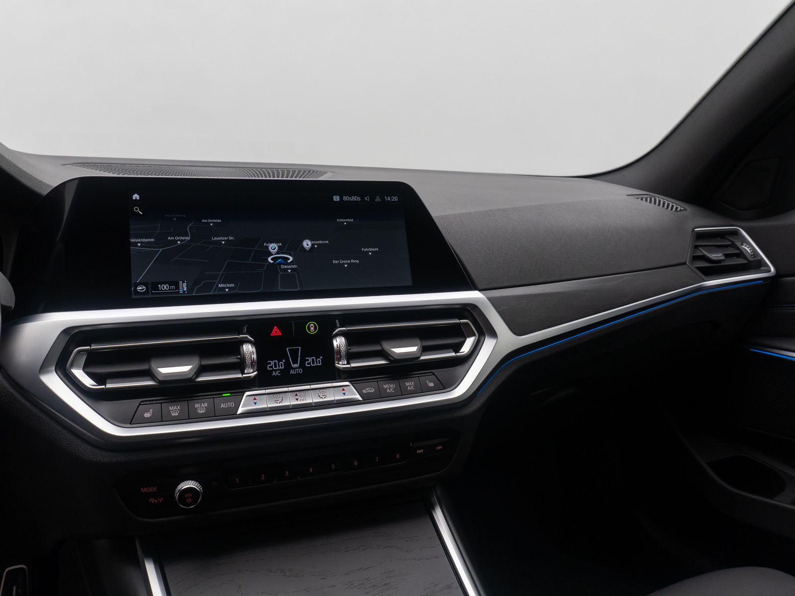 Fahrzeugabbildung BMW 330e xD M Sport DAB Laser 360°Alarm AHK HiFi 19"