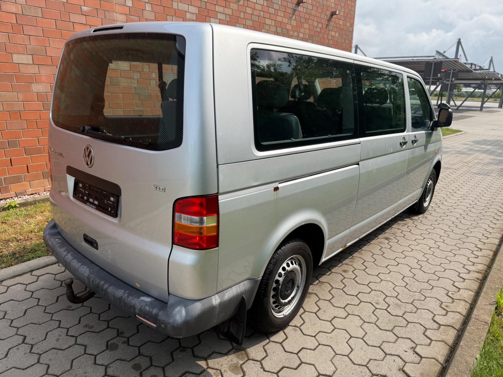 Volkswagen T5 Caravelle 1.9TDI-9.SITZER-KLIMA-PDC-AHK