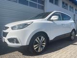 Hyundai ix35 2.0D 4WD Xenon Leder PANO Kamera Navi - Hyundai: I35x