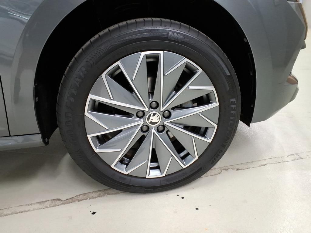 Skoda Kamiq Ambition 1.0 TSI AHK*Tempo*PDC*SH