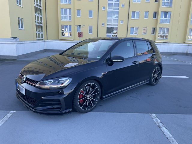 Volkswagen Golf GTI TCR 2.0 TSI DSG 370 PS